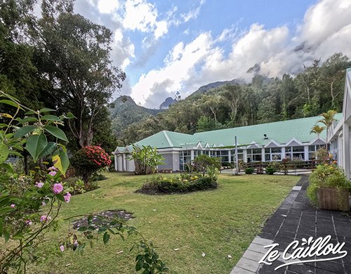 2-thermes-cirque-cilaos