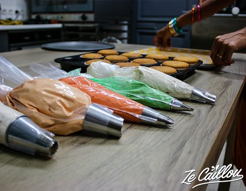 7-atelier-patisserie-folies-sucrees-meringue-suisse