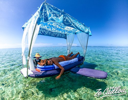 9-massage-sur-leau-protection-soleil